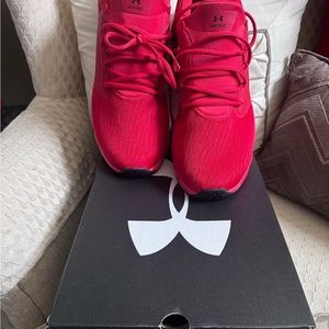 UNDER ARMOR Tennis Shoes